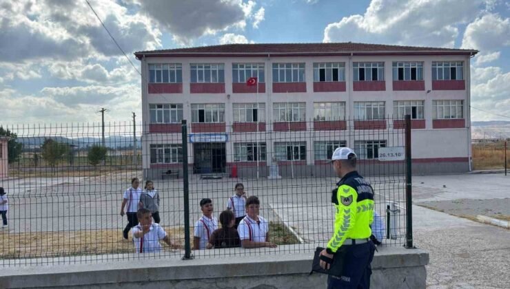 Eskişehir’de okul çevresi ve servis araçlarına yönelik uygulama yapıldı