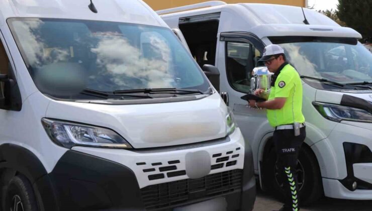 Eskişehir’de yeni eğitim öğretim yılının başlamasıyla okul servisleri denetlendi