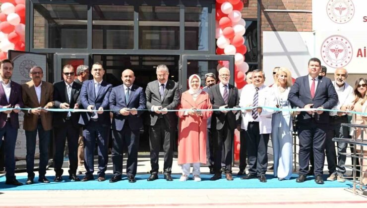 Eskişehir’in yeni sağlık yerleşkesi, Vali Yılmaz’ın katılımıyla açıldı