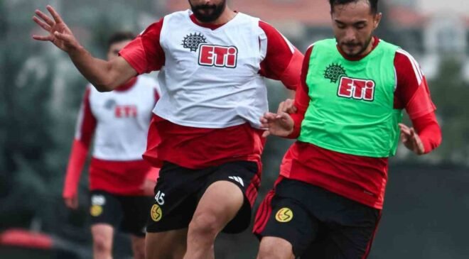 Eskişehirspor, Balıkesirspor maçı için hazırlanıyor