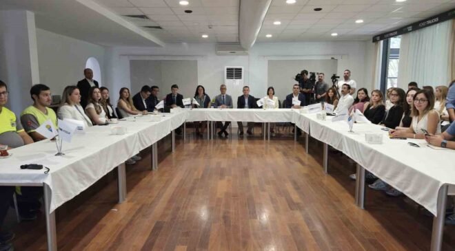 Ford Otosan ve Tohum Otizm Vakfı’nın öncü destekli istihdam modeli Eskişehir’de iş dünyasıyla buluştu