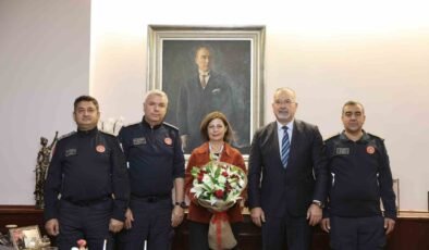 İtfaiyecilerden Başkan Ünlüce’ye anlamlı ziyaret