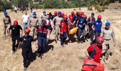 Kayıp vatandaş için 177 kişilik ekip sabaha kadar çaba gösterdi