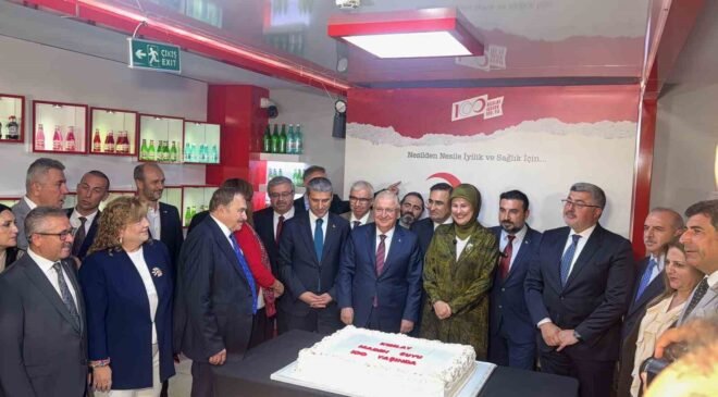 Kızılay’ın yüz yıllık iyilik hikayesi Afyonkarahisar’da kutlandı