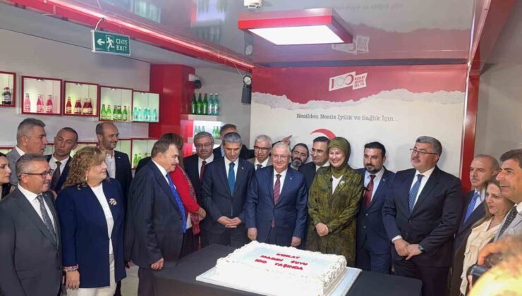 Kızılay’ın yüz yıllık iyilik hikayesi Afyonkarahisar’da kutlandı