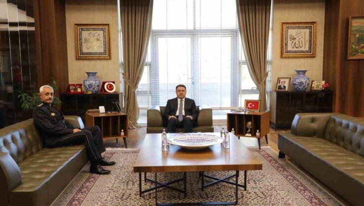 Kütahya İl Emniyet Müdürü Arif Hakan Tandoğan görevine başladı