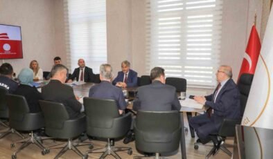 Kütahya’da okul güvenliği için yeni eğitim öğretim yılı tedbirleri görüşüldü