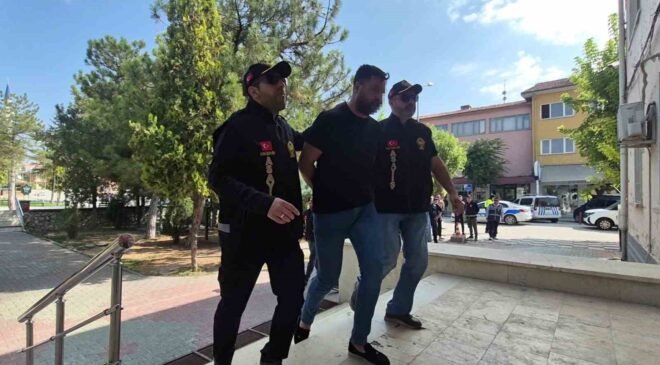 Oto galerici gencin ölümünün 3 şüphelisi adliyeye sevk edildi