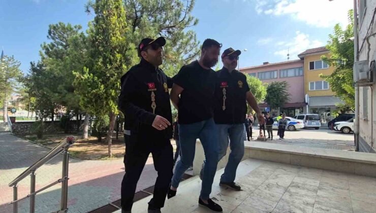 Oto galerici gencin ölümünün 3 şüphelisi adliyeye sevk edildi