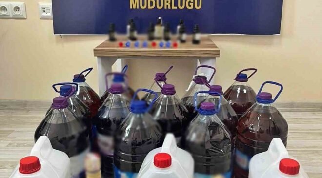 Sahte alkol operasyonunda iki kişi gözaltına alındı