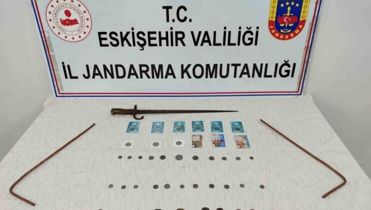 Satılmaya hazırlanan tarihi eserler ele geçirildi