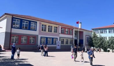 Sivrihisar’da miniklerin okul heyecanı başladı