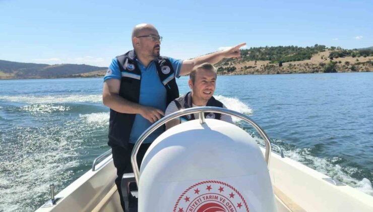 Tavşanlı Kayaboğazı Barajı’nda sahipsiz balık ağlarına denetim