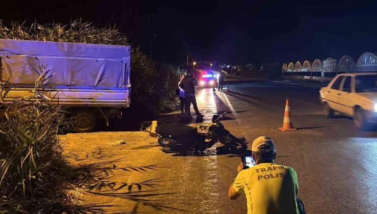 Tavşanlı’da kamyonet ile motosiklet çarpıştı: 2 yaralı