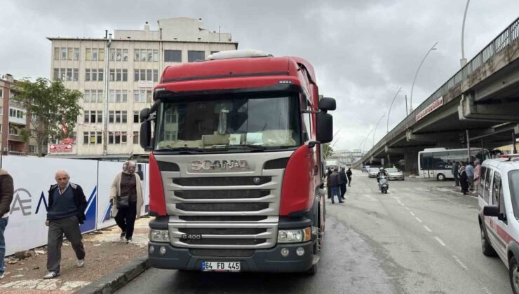 Uşak’ta tırın çarptığı yaya yaralandı