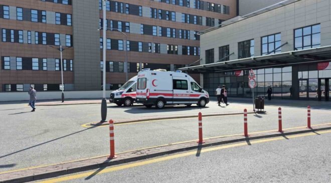 Vagon üzerindeki yüksek gerilim hattına temas eden 12 yaşındaki Arda’da da yüzde 70 yanık oluştu