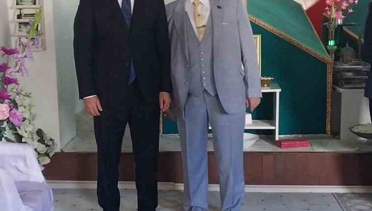 Vali Yılmaz, Şeyh Şehabettin Sühreverdi Hazretleri türbesinde