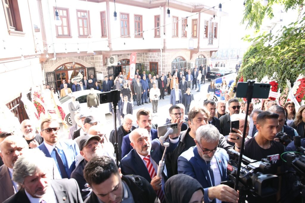 Ankara’da medya zirvesi: TİMBİR’in yeni Genel Merkezi törenle açıldı