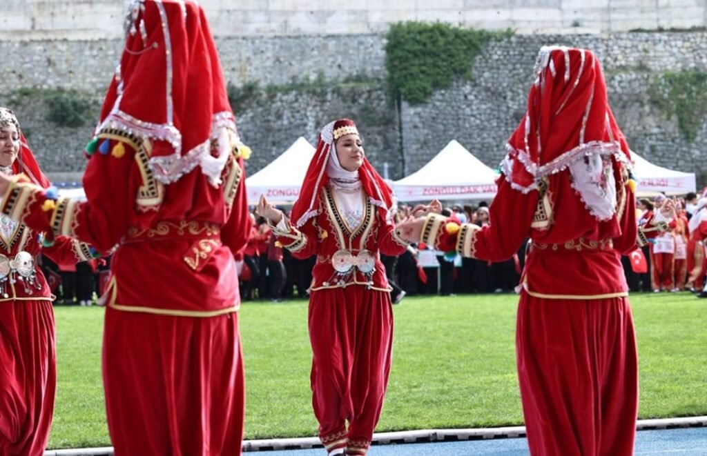 Zonguldak'ta Cumhuriyetimizin 103. Yılı büyük bir coşkuyla kutlandı