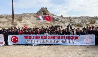 Diyadin Kanyonu'nda dördüncü doğa yürüyüşü düzenlendi