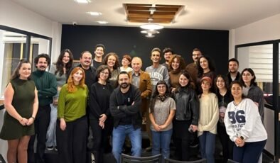 Özen Yula, Odunpazarı Belediye Tiyatrosu öğrencileriyle buluştu