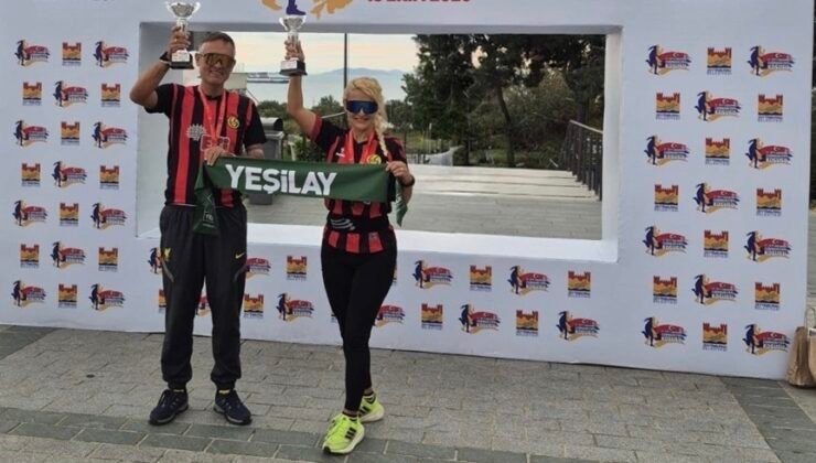 Eskişehirli sporculardan çifte başarı! Cumhurbaşkanlığı ve Zeytinburnu koşularında kürsüye çıktılar