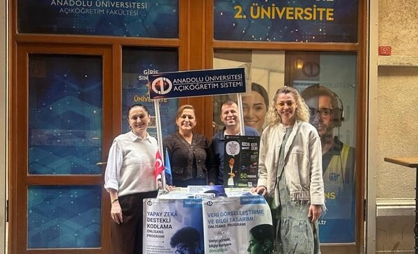 Eskişehir Anadolu Üniversitesi İkinci Üniversite fırsatlarını İstanbul’da tanıttı