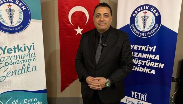 Hasan Hüseyin Köksal’dan Cumhuriyet mesajı: Sağlık çalışanları Cumhuriyetimizin değerleri için hizmet veriyor