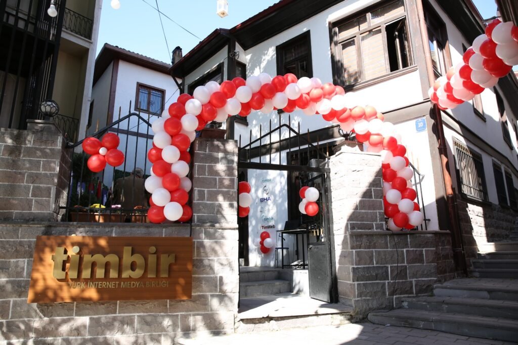 Ankara’da medya zirvesi: TİMBİR’in yeni Genel Merkezi törenle açıldı