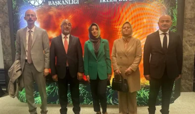 AİÇÜ, Türkiye'nin İklim Diplomasisi Paneli'ne katıldı