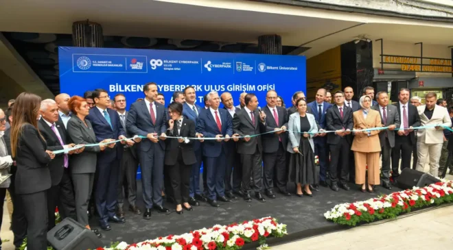 Ankara Ulus’ta girişimcilere yeni teknoloji ve iş geliştirme alanı açıldı