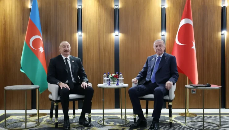Aliyev, Türkiye Cumhuriyeti’nin 103’üncü yılını kutladı
