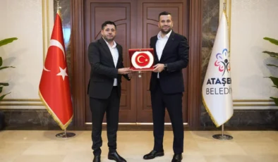 Ataşehir'de yerel basının sorunları görüşüldü