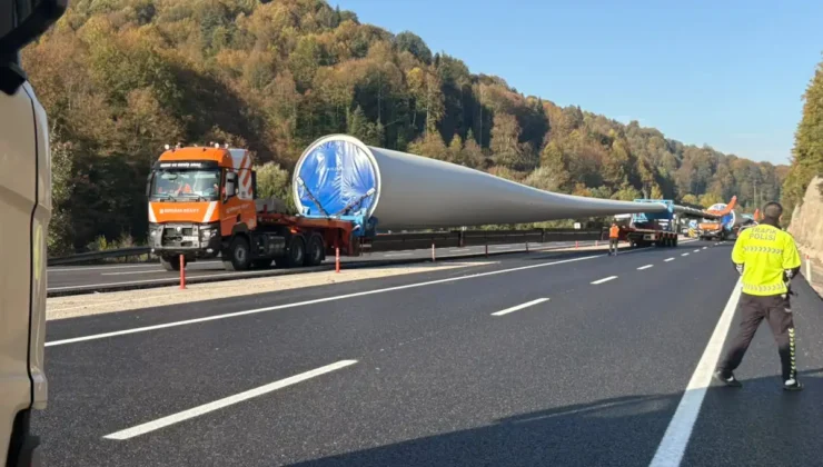 Dev kanatlar yolu kapattı