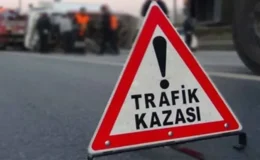 Çanakkale'de kaza: Otomobil direğe çarptı, 2 ölü