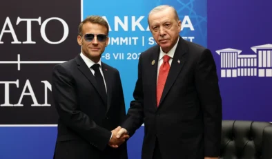 Cumhurbaşkanı Erdoğan, Macron’u Türkiye’deki COP31 Zirvesi’ne davet etti