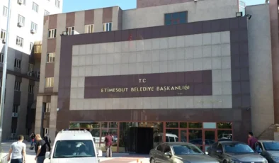 Etimesgut Belediyesi’ne ikinci operasyon: 25 gözaltı