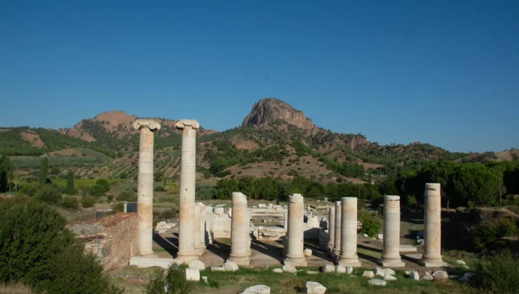 Lidya Krallığı’nın başkenti Sardes, tarihe ışık tutuyor
