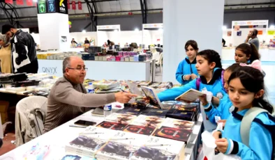 Yazar Mahmut Bıyıklı: "Malatya Kitap Fuarı ilk beşte"