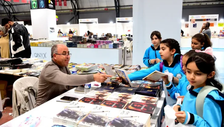 Yazar Mahmut Bıyıklı: "Malatya Kitap Fuarı ilk beşte"