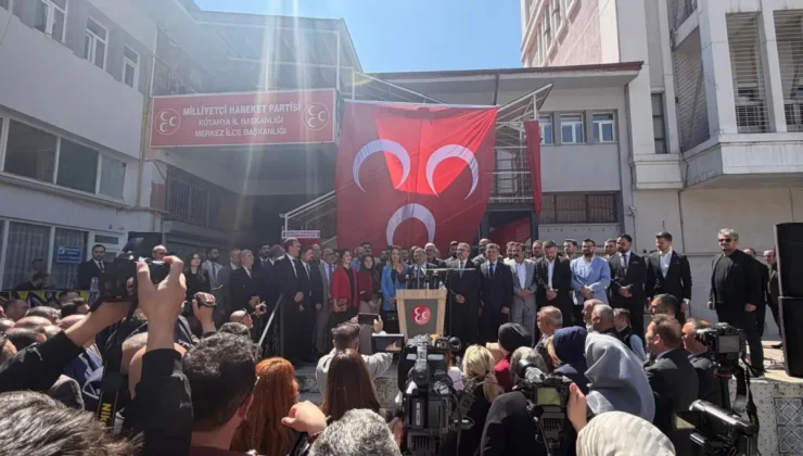 MHP Kütahya İl Başkanlığı görevini Mehmet Ali Türker yeniden devraldı