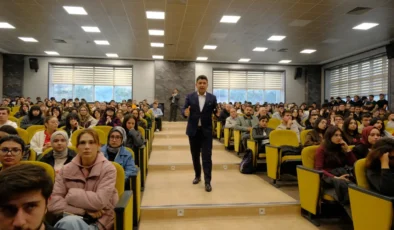 Ulaştırma ve Altyapı Bakan Yardımcısı Boyraz Kırıkkale’de ulaştırma vizyonunu anlattı