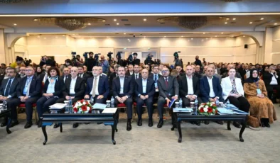 Özçelik-iş Genel Başkanı Değirmenci: “İşçinin de kazandığı bir dönüşüm istiyoruz”
