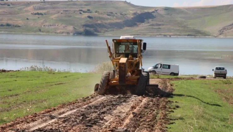Şanlıurfa Büyükşehir, Hilvan’da 18 km’lik feribot yolunu yeniliyor