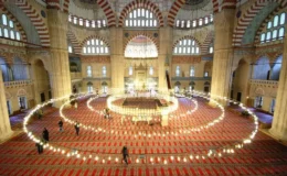 Selimiye Camii ve Külliyesi, tarihin izlerini yaşatıyor