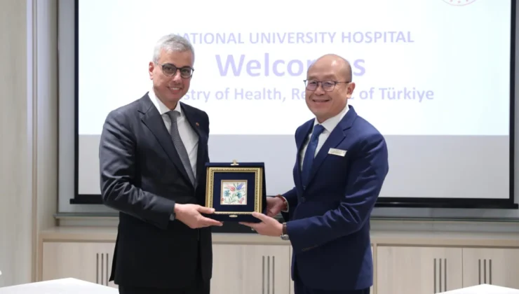 Türkiye ve Singapur arasında aşı üretimi ve hücresel tedavi gündemi