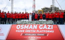 Türkiye’nin ilk yüzer üretim platformu Osman Gazi, Sakarya Gaz Sahası’na uğurlandı