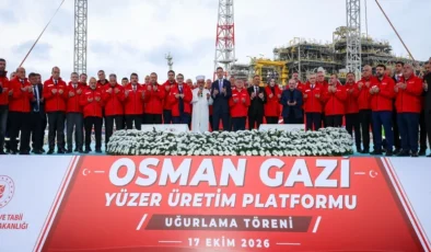 Türkiye’nin ilk yüzer üretim platformu Osman Gazi, Sakarya Gaz Sahası’na uğurlandı