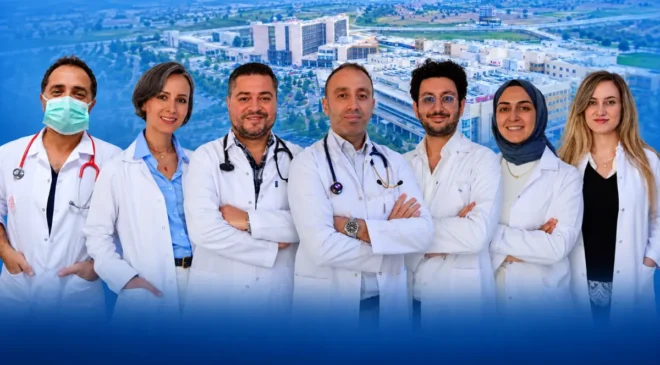 Uşak Eğitim ve Araştırma Hastanesi’nde yedi uzman hekim göreve başladı