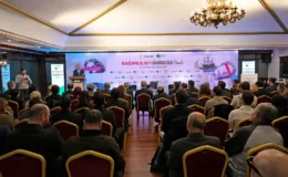 Yeşilay’da bağımlılık ve sömürgecilik ilişkisi ele alındı